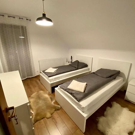 Bokorlak Apartment Odorheiu Secuiesc Buitenkant foto