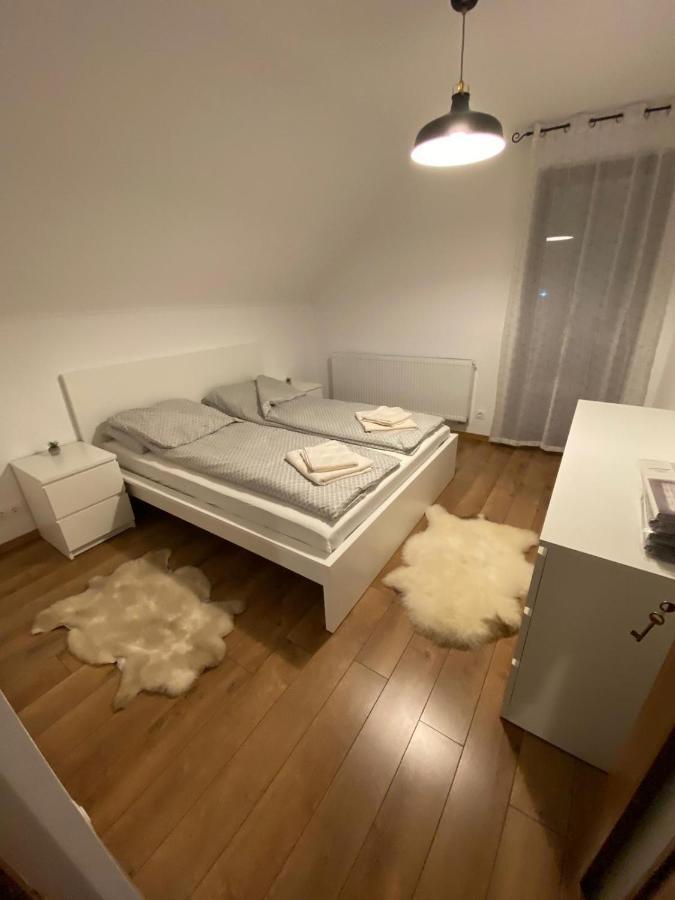Bokorlak Apartment Odorheiu Secuiesc Buitenkant foto